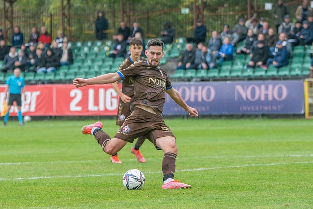 那不勒斯拒 那不勒斯拒